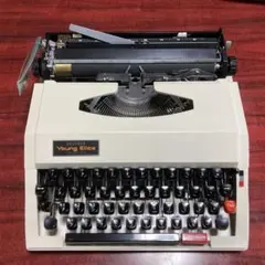 タイプライター BROTHER Young Elite DELUXE 523のサムネイル