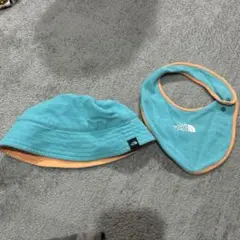 THE NORTH FACE ベビー帽子とビブセット