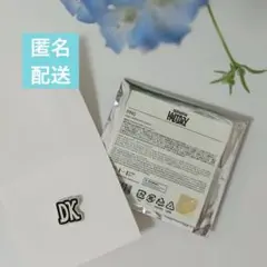 【ドギョム】セブチholiday ピンバッジ DK