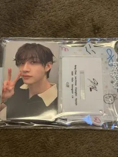 スキズ straykids ファンクラブ 特典 アクリルトレカスタンド