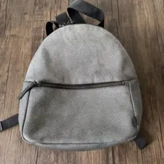 ECCO 本革　スモールリュックのサムネイル