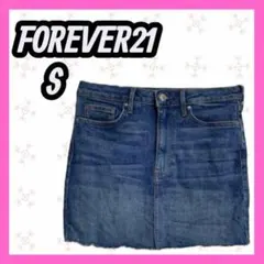 [FOREVER21] ミニ丈タイトスカート　デニム　切れっぱなし 脚長効果のサムネイル