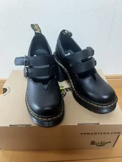 Dr. Martens ブラックヒールローファー