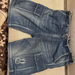 CUNE 裏側破けデニムショートパンツ Lサイズのサムネイル