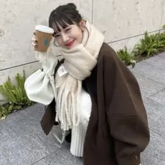 美品】hinari ウェーブデザインミドルコート アイボリー Sサイズ
