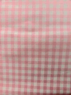 No2 ピンクと白のギンガムチェック　 薄手　写真3枚目の色味　50×110