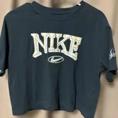 美品　NIKE クロップド丈 半袖Tシャツ ネイビー