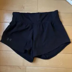 Under Armour ブラックショートパンツ