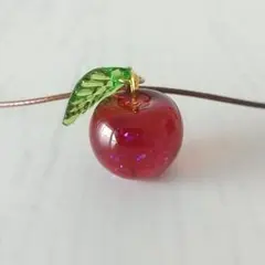 No.2454 赤りんご ネックレス(小) ハンドメイド レジン
