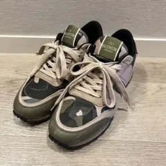 VALENTINO GARAVANI スニーカー カモフラ ローカットのサムネイル