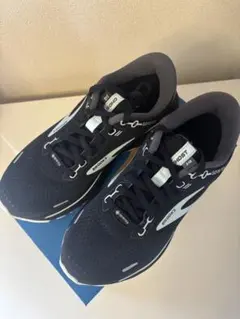 美品　Brooks Ghost 14ランニングシューズ ブラックのサムネイル