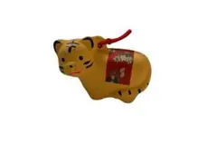 Tiger-shaped clay bell (medium size) / K-79-6790 / Lucky charm / Tabletop / Craft / Art / Zodiac / New Year