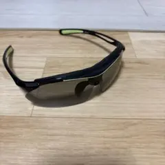 ellesse スポーツサングラス ブラックのサムネイル