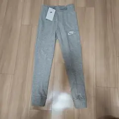 Nike グレー