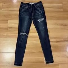 極美品 数回着用AZUL by MOUSSY スキニーデニム XSサイズ