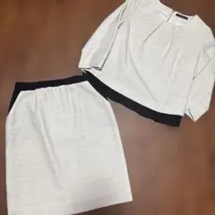 ホワイト・ブラック フリル付きスカート　スーツ　　　セットアップ