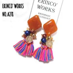 ＼個性的／タッセルピアス ピンク 茶色 青 大ぶり【イヤリングへ変更可能】