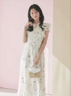 toccoシアーストライプニュアンスフラワーラッフルフリルワンピース　ラベンダー