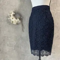 【ユニクロ】紺　M 花柄レース タイトスカート ひざ丈　セレモニー入学卒業　綺麗