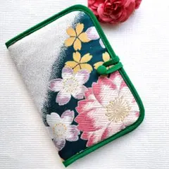 Item thumbnail for item 9a5d0b2b-0744-4345-b4a1-6e286346afa4