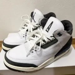 A Ma Maniere Jordan 3 Love アママニエールのサムネイル