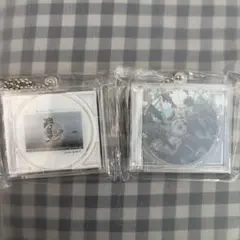 おいしくるメロンパン CDジャケットキーホルダー2種 - メルカリ