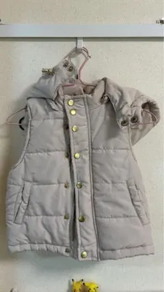 プティマイン　フード付き ダウンベスト