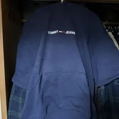 Item thumbnail for item 7f30493c-a192-4afd-9947-d88038d6ad45