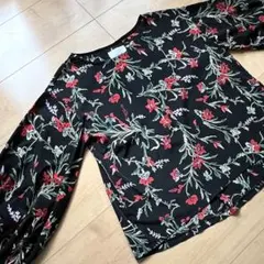 CLOCHE 花柄ブラウスのサムネイル