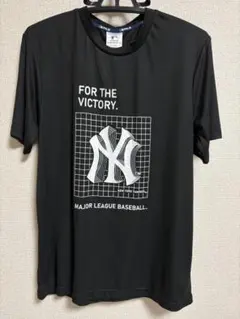 M 新品 NEW YORK YANKEES Tシャツ メッシュ素材 薄手 軽量