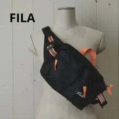 フィラ FILA リフレクター ウエストバッグ ブラック サコッシュ