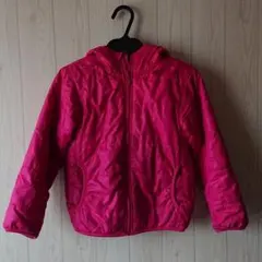 ユニクロ濃いピンクダウンジャケット☆120