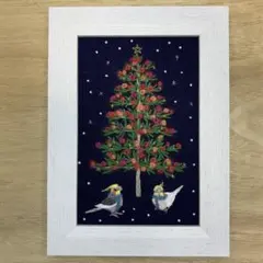 刺繍フレーム　クリスマスツリーとオカメインコ