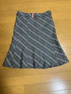 バーバリーブルーレーベル　スカート