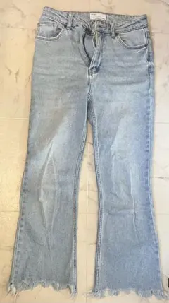 Bershka フレアデニム パンツ ライトブルー EUR36