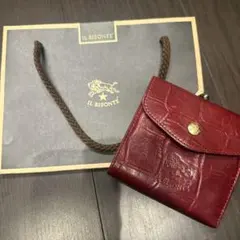 イルビゾンテ　赤レザー三つ折り財布 クロコダイル
