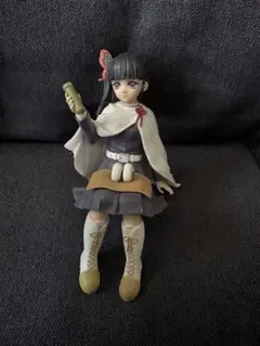 鬼滅の刃　プレミアムちょこのせフィギュア　栗花落カナヲ