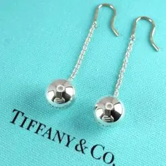 Tiffany ハードウェアボール ピアス美品 - メルカリ