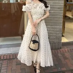 ドッド柄フリルオフショルダーフレアロングワンピース[ru1165]