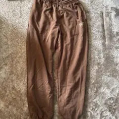ブラウン スウェットパンツとジャケット セット