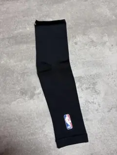 【未使用・即発送】adidas NBA ブラック アームスリーブ