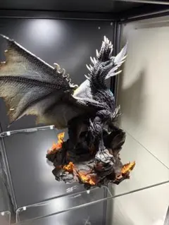 箱有り　モンスターハンター　クリエイターズモデル　アルバトリオン　フィギュア