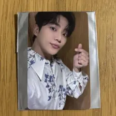 ロウン 韓国ファンミ トレカ 2025年最新】ロウン韓国ファンミの人気アイテム - メルカリ