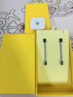 Item thumbnail for item 6aa9f414-40b3-4b56-b44a-291faa5be23f