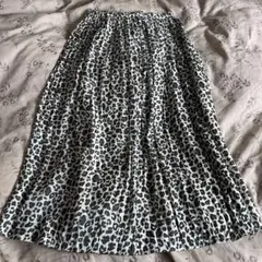 [美品]ヒョウ柄プリーツロングスカート
