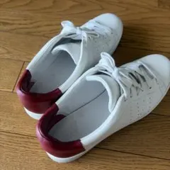 VINCE. ホワイトレザー スニーカー レッドヒールのサムネイル