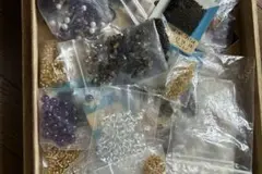 ビーズ材料
