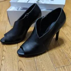 新品未使用品！EGOIST デザインカットブーティ ヒール エゴイス 黒サイズM