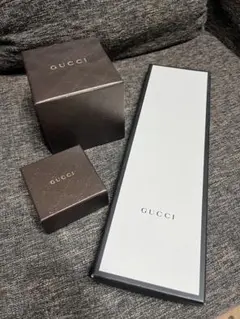 GUCCI ダークブルー文字盤 時計　ネクタイ　タイピン　セット