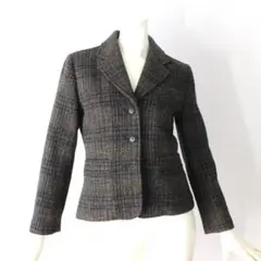 Item thumbnail for item a97988fb-1884-4e02-8e2c-3a32b58400b9